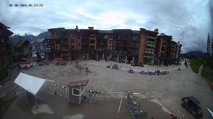 Revelstoke Mountain webcam