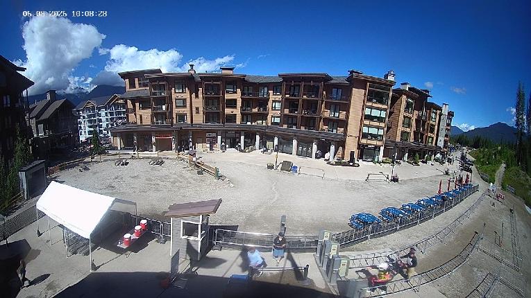 Webcam Revelstoke Mountain: Village