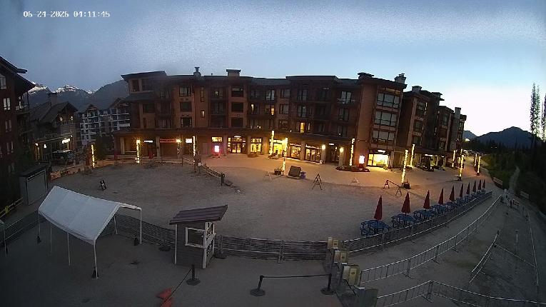 Webcam Revelstoke Mountain: Village