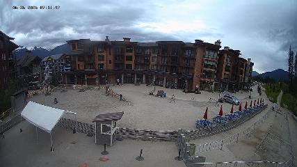 Revelstoke Mountain: Village (revelstokemountainresort.com)