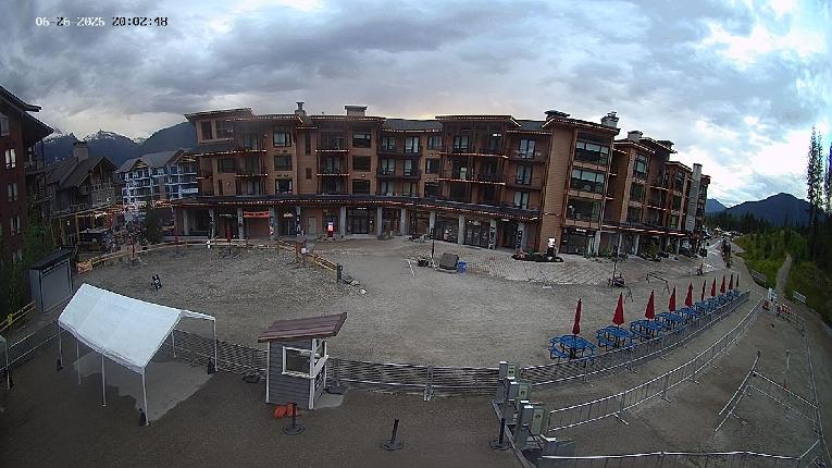 Webcam Revelstoke Mountain: Village