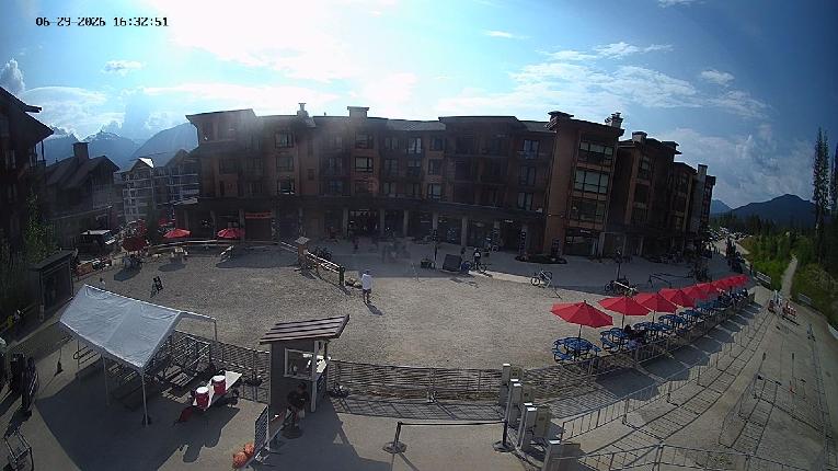 Webcam Revelstoke Mountain: Village