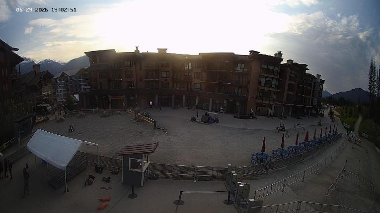Webcam Revelstoke Mountain: Village