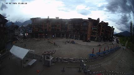 Revelstoke Mountain: Village (revelstokemountainresort.com)