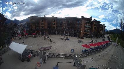 Revelstoke Mountain webcam