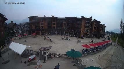 Revelstoke Mountain: Village (revelstokemountainresort.com)