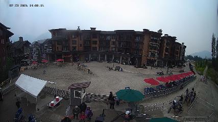 Revelstoke Mountain webcam