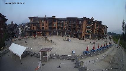 Revelstoke Mountain: Village (revelstokemountainresort.com)