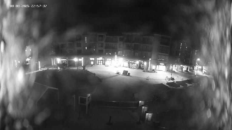 Webcam Revelstoke Mountain: Village