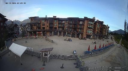 Revelstoke Mountain webcam