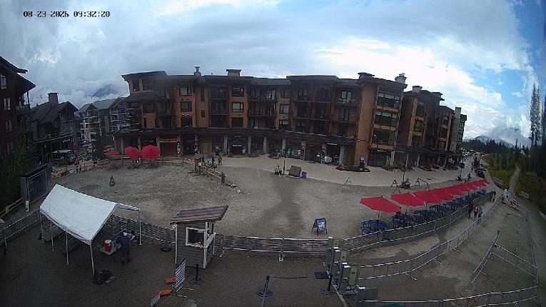 Webcam Revelstoke Mountain: Village