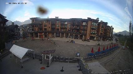 Revelstoke Mountain: Village (revelstokemountainresort.com)