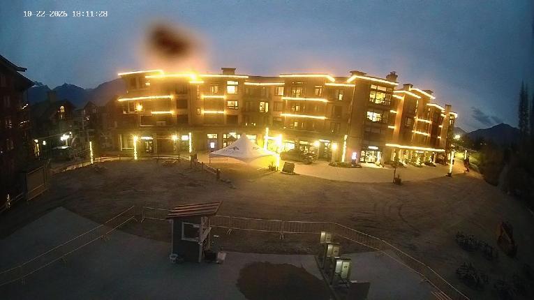 Webcam Revelstoke Mountain: Village