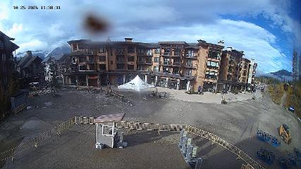Revelstoke Mountain webcam