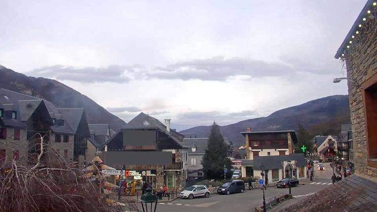 Webcam Saint Lary: Village 2