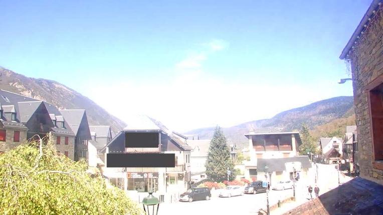 Webcam Saint Lary: Village 2