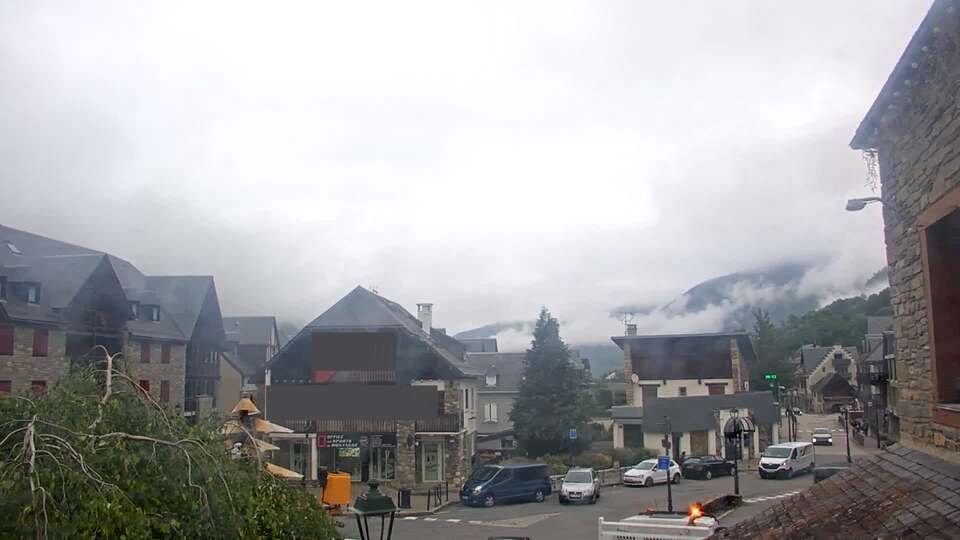 Webcam Saint Lary: Village 2