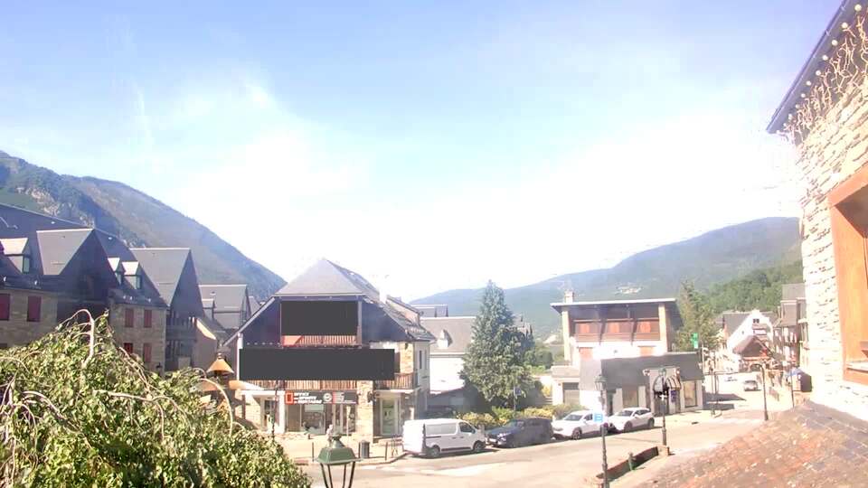 Webcam Saint Lary: Village 2