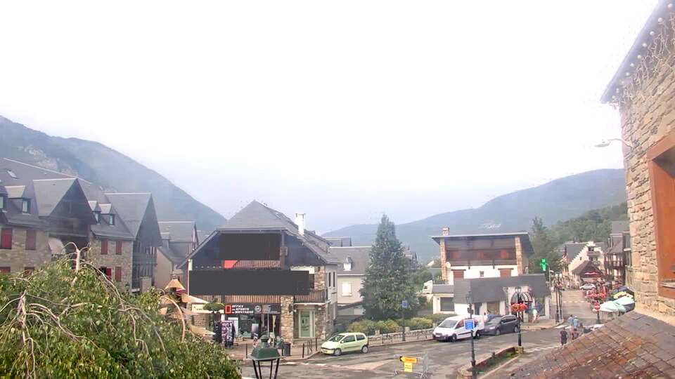 Webcam Saint Lary: Village 2