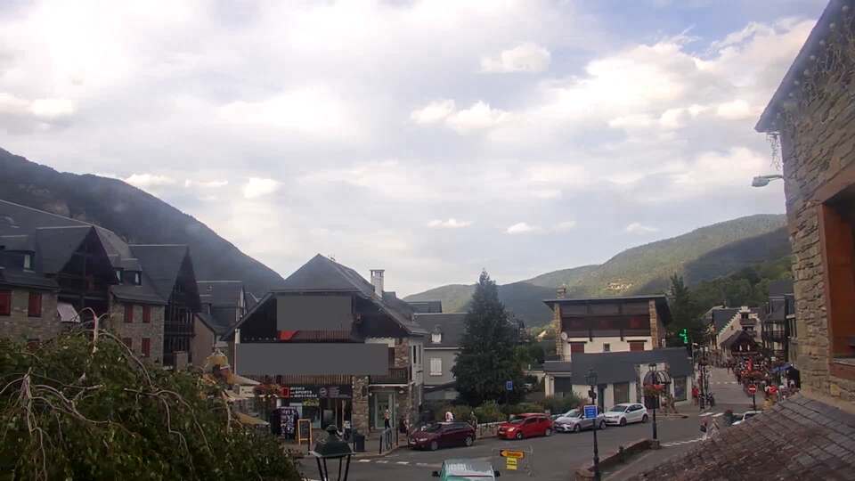 Webcam Saint Lary: Village 2