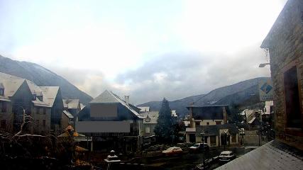 Saint Lary: Village  (altiservice.com)