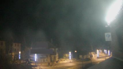 Saint Lary: Village  (altiservice.com)