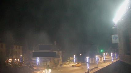 Saint Lary: Village  (altiservice.com)