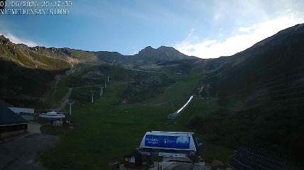 San Isidro: Cebolledo 1 (nieveleonsanisidro.com)