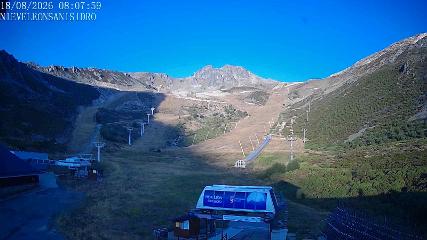 San Isidro: Cebolledo 1 (nieveleonsanisidro.com)