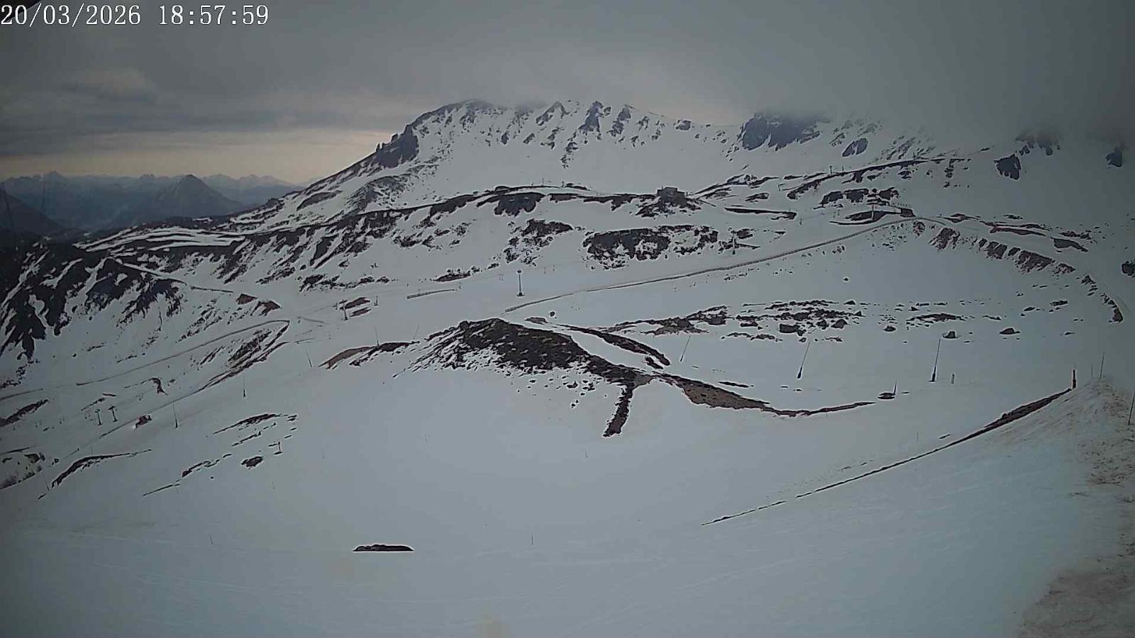 Webcam San Isidro: Cebolledo 2000m