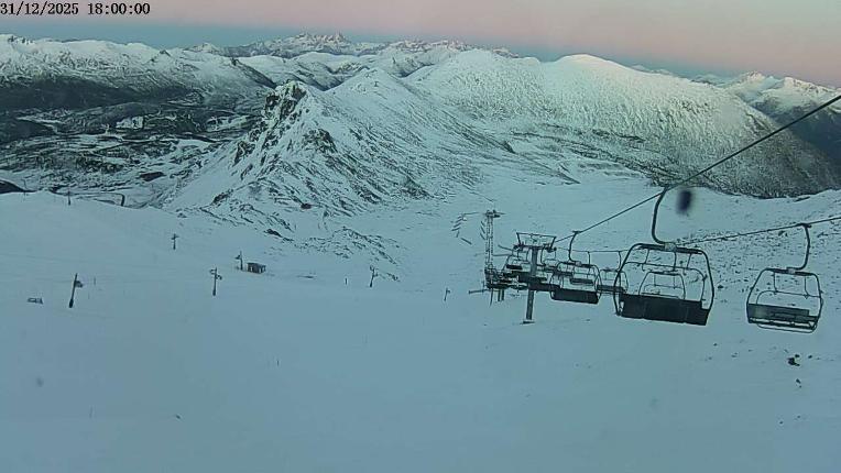 Webcam San Isidro: Requejines