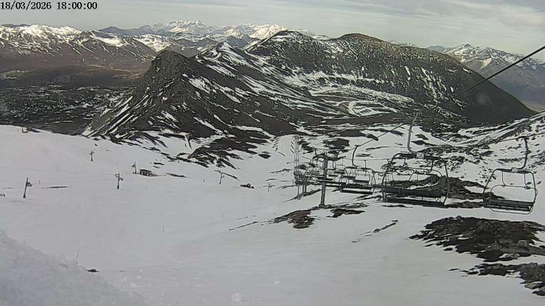 Webcam San Isidro: Requejines