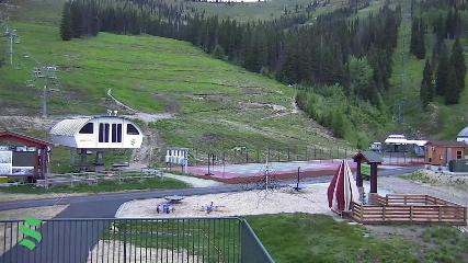 Schweitzer Mountain Resort: The Village (schweitzer.com)