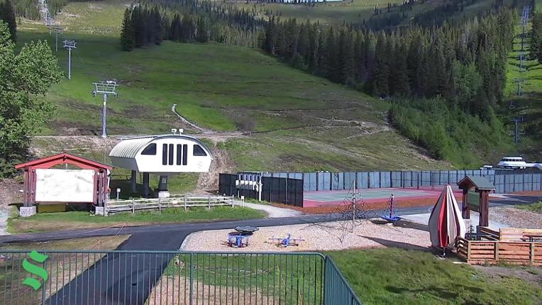 Webcam Schweitzer Mountain Resort: The Village