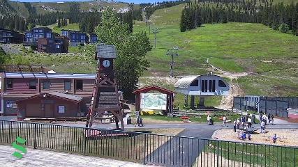 Schweitzer Mountain Resort: The Village (schweitzer.com)