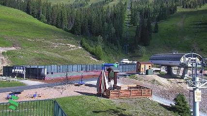 Schweitzer Mountain Resort: The Village (schweitzer.com)