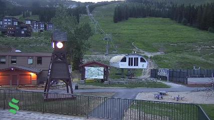 Schweitzer Mountain Resort: The Village (schweitzer.com)