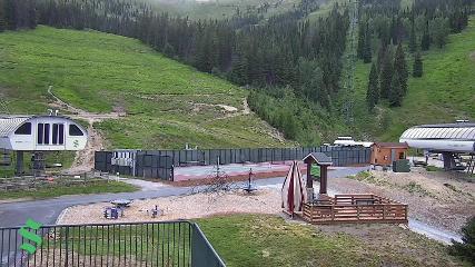 Schweitzer Mountain Resort: The Village (schweitzer.com)