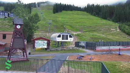 Schweitzer Mountain Resort: The Village (schweitzer.com)