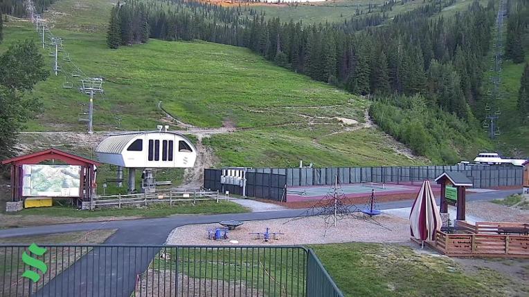 Webcam Schweitzer Mountain Resort: The Village