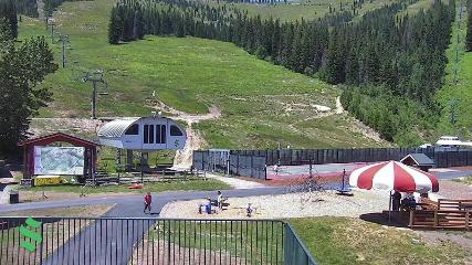 Schweitzer Mountain Resort: The Village (schweitzer.com)