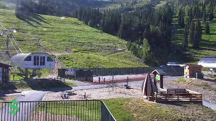 Schweitzer Mountain Resort: The Village (schweitzer.com)