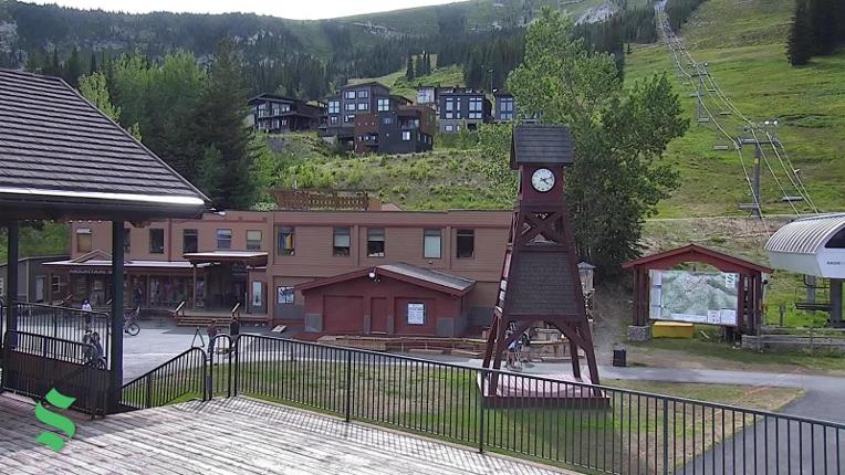 Webcam Schweitzer Mountain Resort: The Village