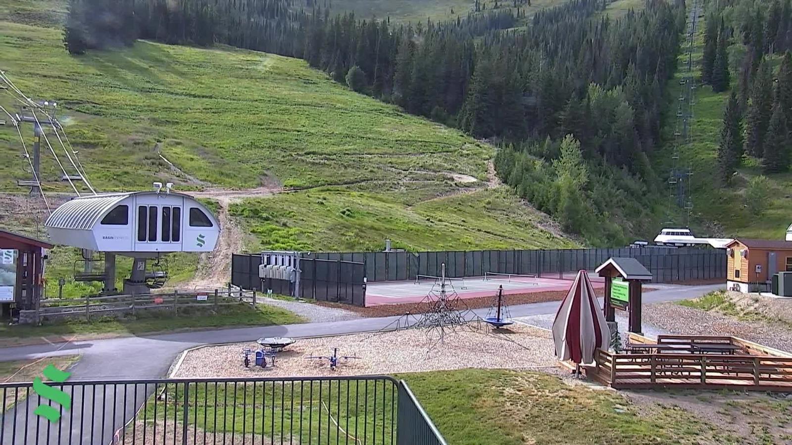 Webcam Schweitzer Mountain Resort: The Village