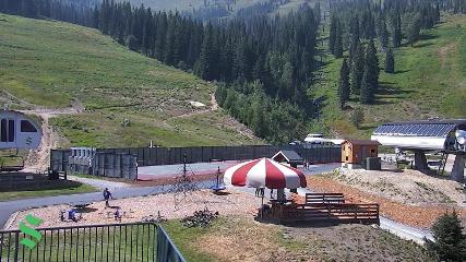 Schweitzer Mountain Resort: The Village (schweitzer.com)
