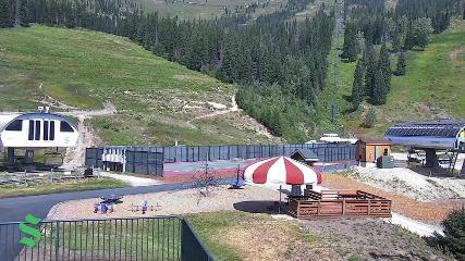Schweitzer Mountain Resort: The Village (schweitzer.com)