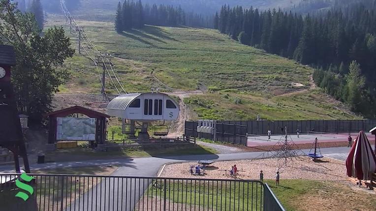 Webcam Schweitzer Mountain Resort: The Village