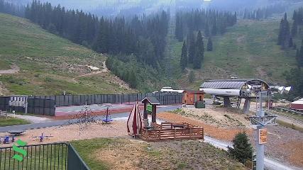Schweitzer Mountain Resort: The Village (schweitzer.com)