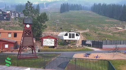 Schweitzer Mountain Resort: The Village (schweitzer.com)