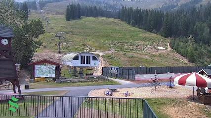 Schweitzer Mountain Resort: The Village (schweitzer.com)